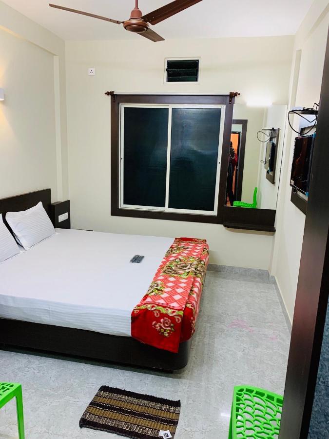 Strategic Inn Пури Экстерьер фото